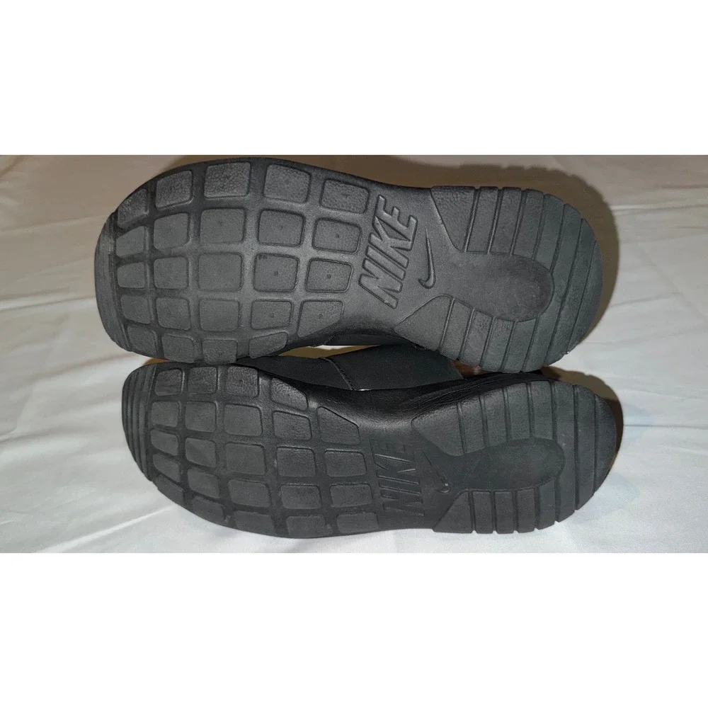 Nike tanjun sandal